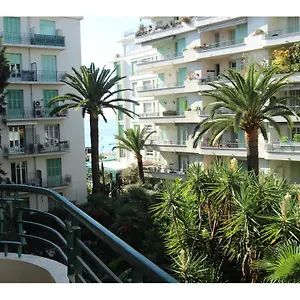 Beach - Promenade Des Anglais Ницца